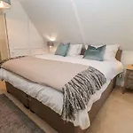 Fenwick Retreat At Fenwick Lodge